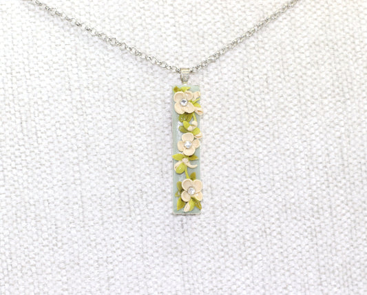 Cathy Floral Pendant